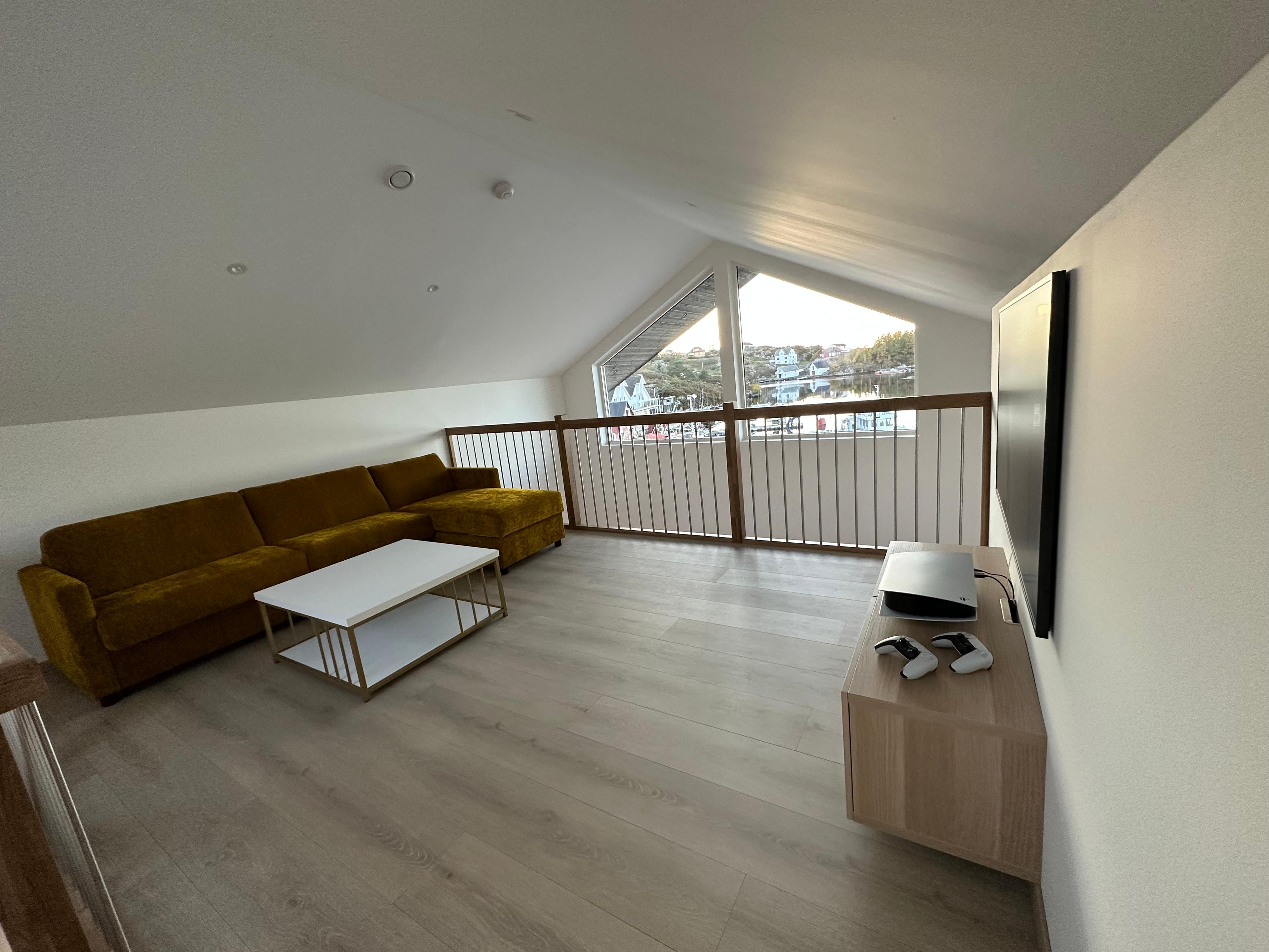 Hems med sofa